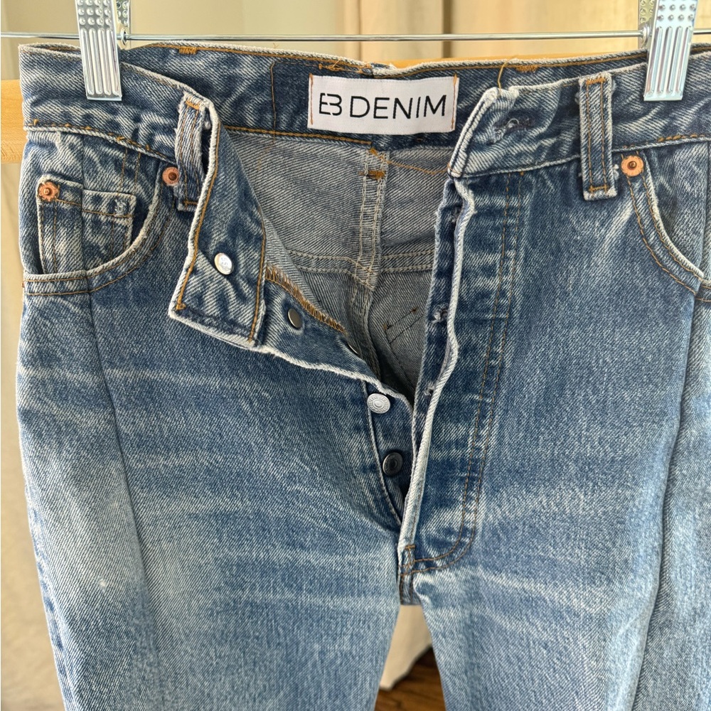 EB DENIM UNRAVELED JEAN